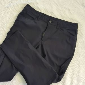 Lululemon pants size 32 Black